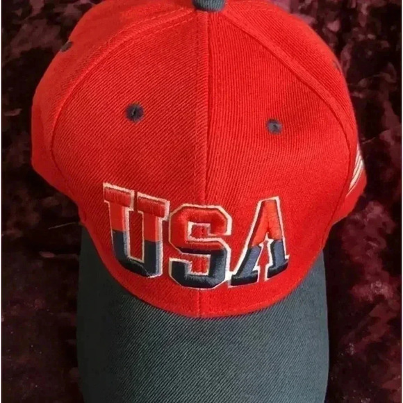 USA Hat Adjustable - Picture 1 of 2